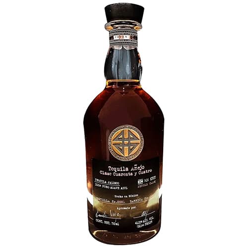 Tequila Clase Cuarenta Y Cuatro • Anejo