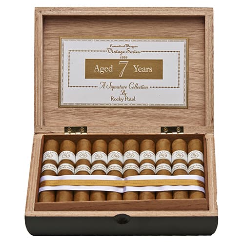 Cigar • Patel 1999 Vintage Aged 7yr Toro Box