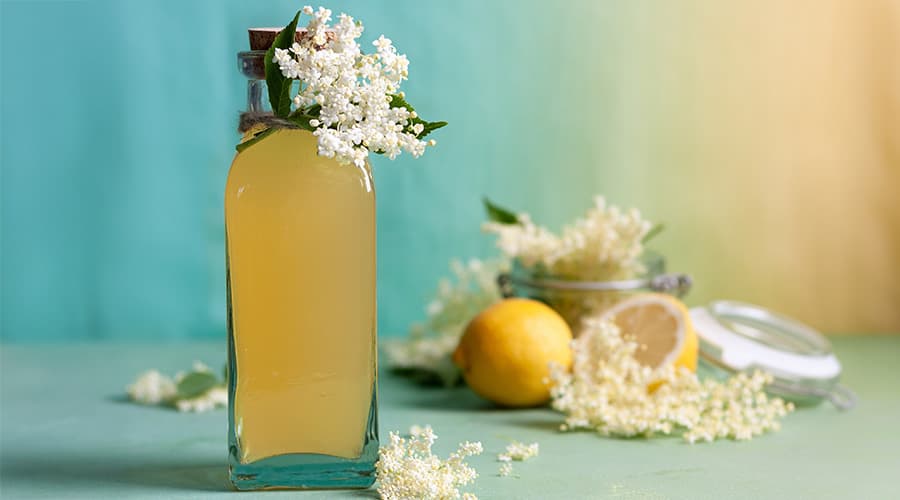 Image for Cocktail Recipes with Yuzu: Asian-Inspired Mixology Trends in Texas