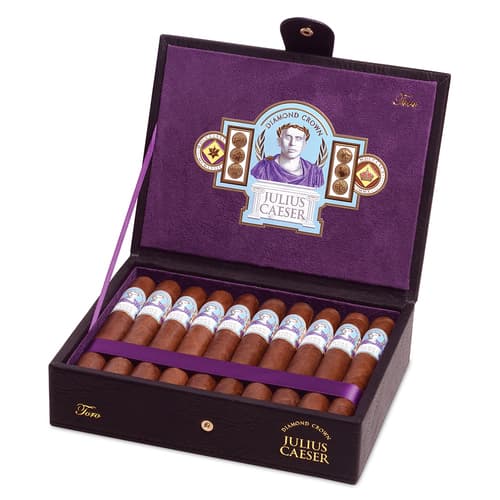 Cigar • Diamond Crown Julius Caeser Toro Box